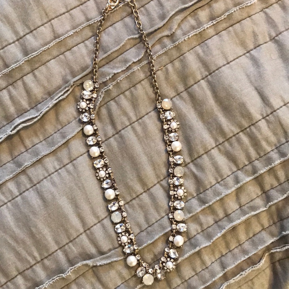 NWOT LOFT necklace
